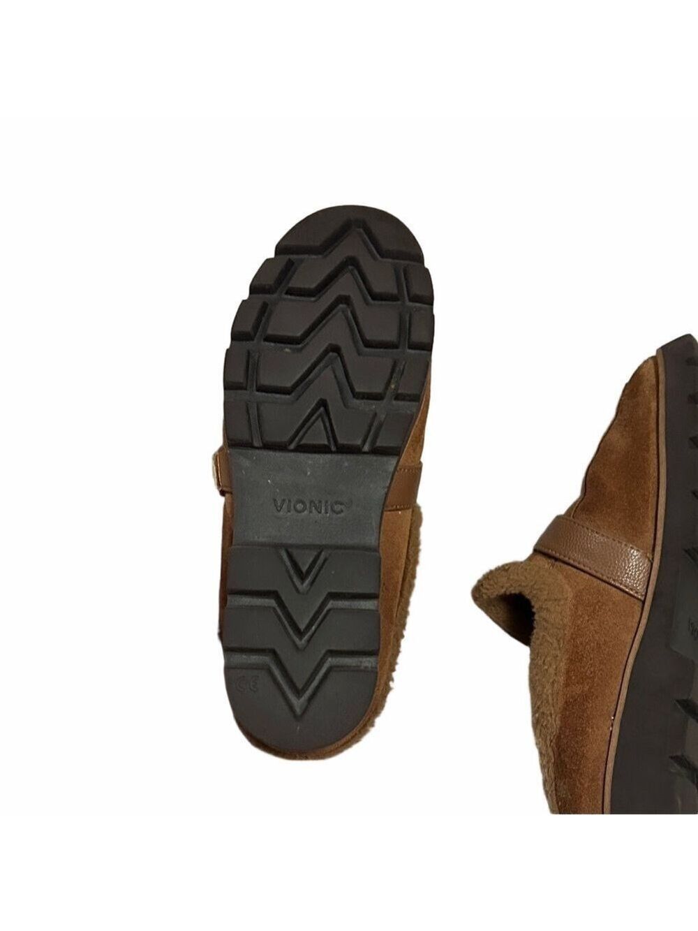 Vionic Slippers - Picture 2 of 5
